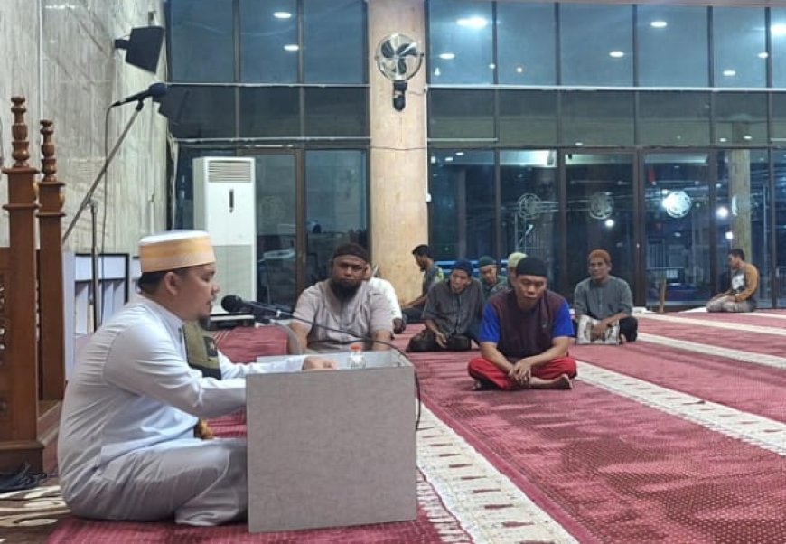 Kajian Maghrib di Masjid Agung Nurul Huda  Bahas Sirah Nabawiyah dan Keutamaannya, Hadirkan DGH Ahmad Arifin