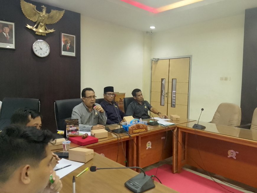 Komisi II DPRD Sumbawa Gelar Hearing. Rekomendasikan PLN Relokasi Gardu Listrik di Dusun Empan dan Perbaiki  Lumbung Pangan Uma Aru