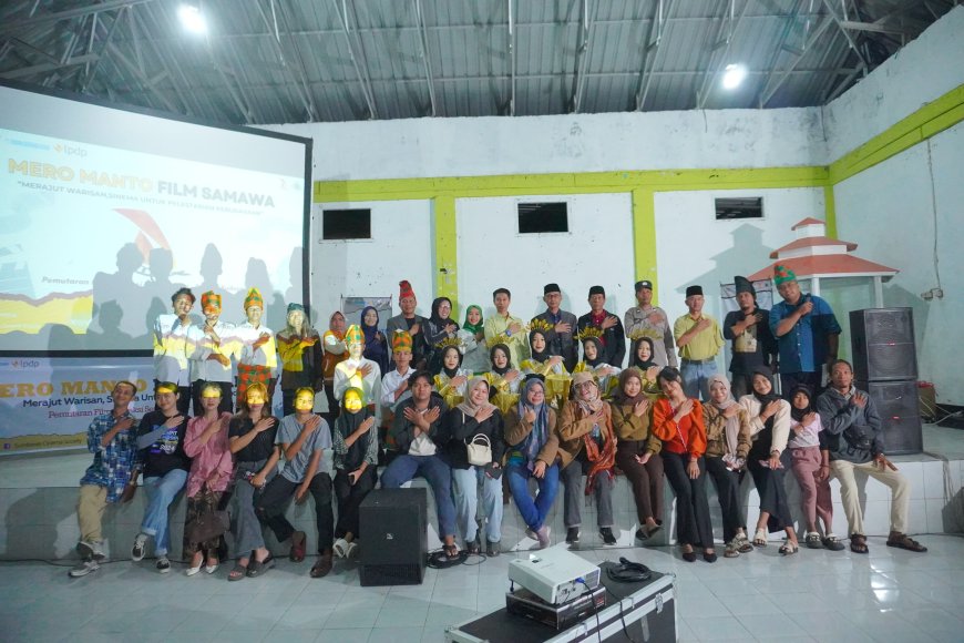 Balai Desa Lenangguar 'Bergema' dengan Mero Manto Film Samawa: Sinema Jadi 'Jembatan' Lestarikan Warisan Budaya