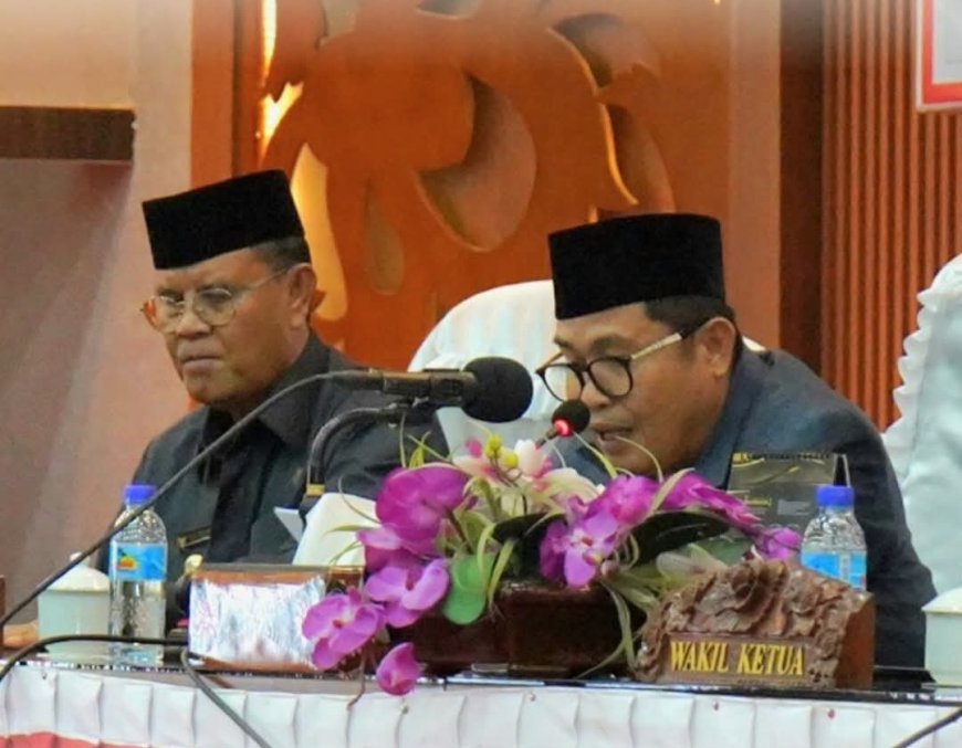 Ketua DPRD Sumbawa Pimpin Sidang Paripurna Persetujuan Penyertaan Modal ke PT BPR NTB Perseroda