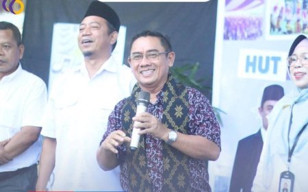 Hadiri HUT ke-66 SMAN 1 Sumbawa, Kadis Dikbud NTB  Berikan Motivasi