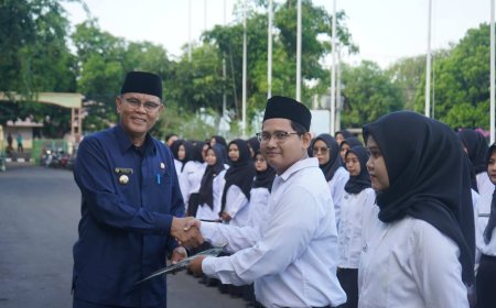 215 CPNS Formasi 2024 Terima SK dari Bupati Sumbawa: H.Jarot Tekankan ASN Inovatif dan Berjiwa Pelayan Lapangan