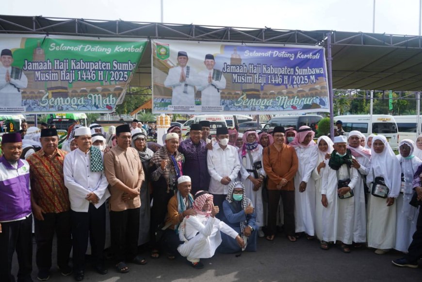 Kloter Terakhir Jamaah Haji Sumbawa Tiba, Wabup Ansori Sambut Hangat di Tanah Air