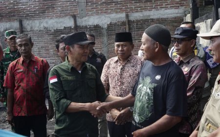 Rumah Hangus di Usar Mapin: Wabup Ansori Perintahkan Dinas PRKP Segera Bangun Ulang untuk Korban