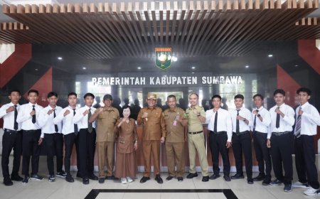 Wakil Bupati Sumbawa Lepas Peserta PLKI Panasonic: "Jaga Diri, Jaga Nama Baik Sumbawa!"