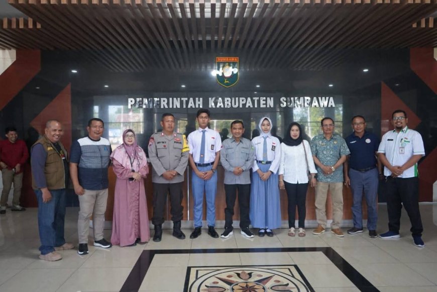 Dua Siswa Sumbawa Melaju ke Paskibraka Provinsi dan Nasional, Wabup Ansori Beri Pesan Kebanggaan