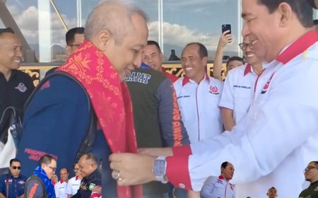 Pengurus KONI Sambut Kehadiran Sang Guru Tarung Derajat di Sumbawa