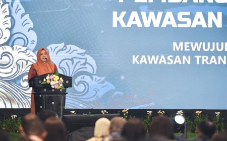 Wagub NTB Dampingi Menteri Transmigrasi Buka Rakornis Pembangunan dan Pengembangan  Transmigrasi 2025. Harap NTB Jadi Prioritas