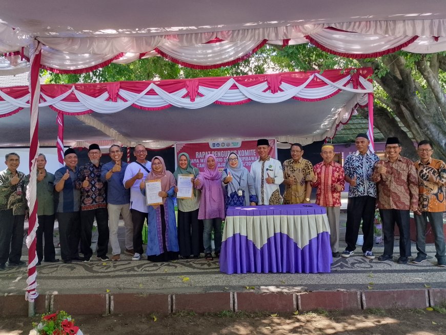 Sukses Penyelenggaraan Musyawarah Komite, SMAN 1 Sumbawa Bersama Orang Tua Optimis Pertahankan Terbaik 3 di NTB