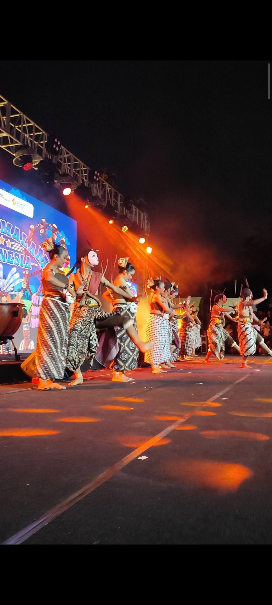 Bupati Sumbawa Hadiri Malam Perpisahan Rakernas JKPI, Bawa Pulang Semangat Lestarikan Budaya