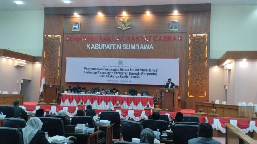 Fraksi PDI Perjuangan Dukung Delapan Raperda Inisiatif, Desak Keadilan Sosial dan Perlindungan Rakyat