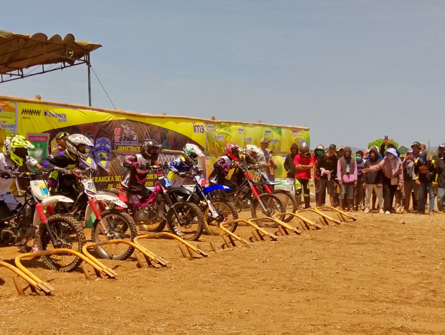 Laporan Final Grasstrack Samota: Lutfi Dominasi Juara, Sultan Ivan  Sumbang Poin Krusial untuk Tuan Rumah