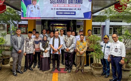 SMAN 1 Sumbawa Besar Sukses Gelar Lomba Resensi Buku Se Pulau Sumbawa dan Luncurkan 'Perpustakaan Riset Hasanah Lokal' Disambut Apresiasi Gubernur NTB
