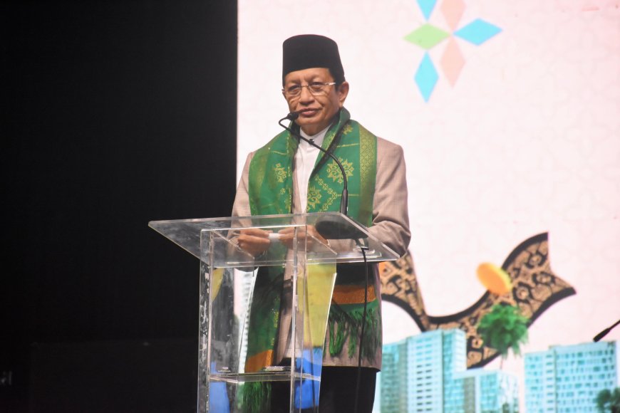 IES Forum 2025 di Lombok: Menteri Agama Sebut NTB Terdepan dalam Pengembangan Ekonomi Syariah.