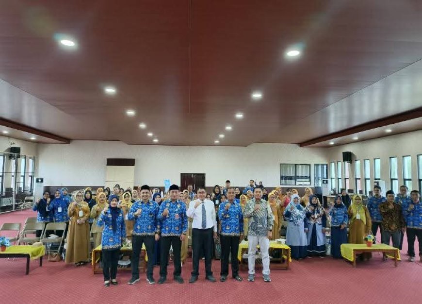Tingkatkan Minat Baca, Sekda Sumbawa Buka Bimtek Membaca Nyaring
