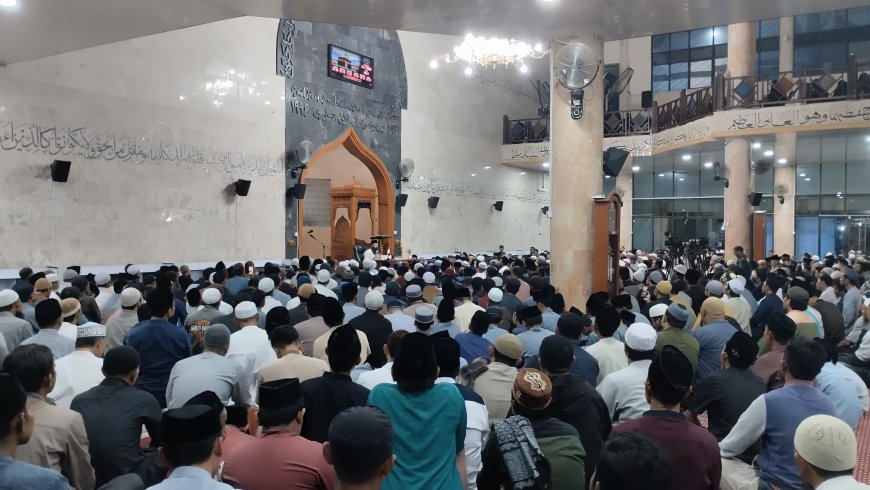 Ustadz Dr. Syafiq Riza Basalamah MA: Nikmat Iman dan Pentingnya Ketaatan kepada Pemimpin adalah Pilar Kebersamaan