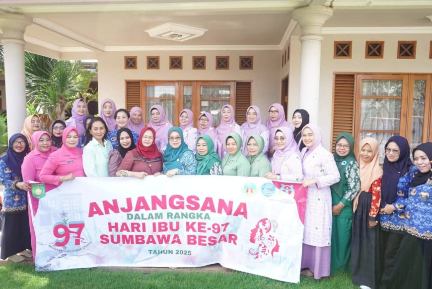 Anjangsana Hari Ibu: Sentuhan Kasih TP PKK Sumbawa kepada Pelopor Perempuan dan Anak Berkebutuhan Khusus