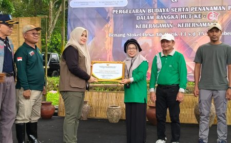 SMAN 1 Sumbawa Besar Raih Adiwiyata Provinsi NTB 2025, Kuatkan Komitmen Lingkungan dalam Peringatan HUT Ke-67 NTB