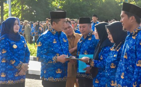 Lantik PPPK PW Sejumlah 9.411 Orang, Gubernur NTB: Kalian Adalah Tulang Punggung Pelayanan Publik