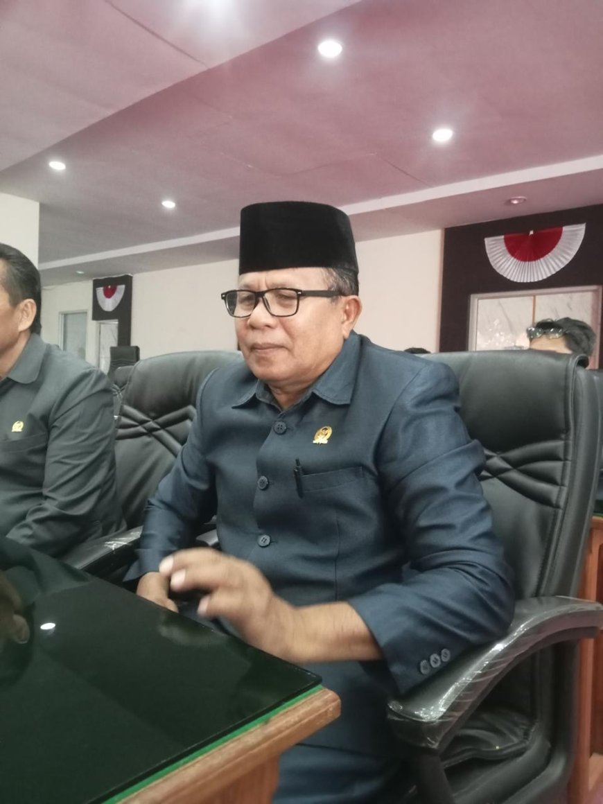 Dewan Ridwan, Kecam Keras Pernyataan Kadis PUPR NTB Terkait Jalan Sepi Rusak Dibiarin.