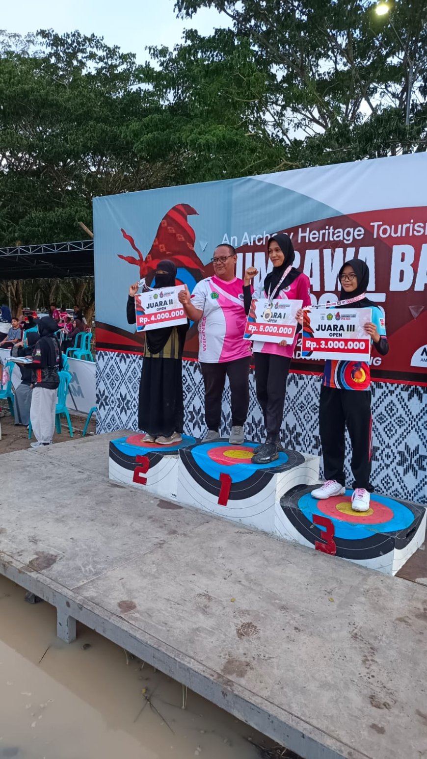Hujani Medali di KTC Archery Stadium, Atlet PERPANI Sumbawa Berjaya di Sumbawa Barat Open 2025