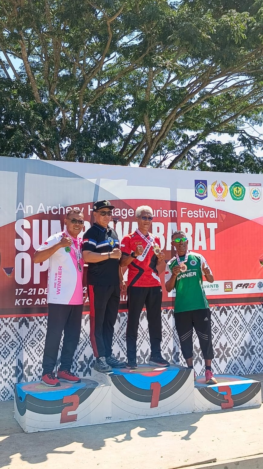 Hujani Medali di KTC Archery Stadium, Atlet PERPANI Sumbawa Berjaya di Sumbawa Barat Open 2025