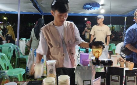 Wangi Kopi di "Coffee Night" Sumbawa: Saat Ribuan Warga Menikmati Citarasa Lokal dalam Semarak Car Free Night