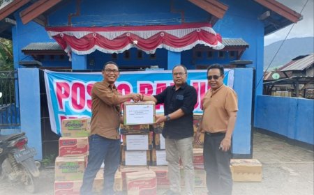 Wujudkan Kepedulian Sosial, PT Intam Salurkan Bantuan Logistik bagi Korban Banjir Desa Lebangkar