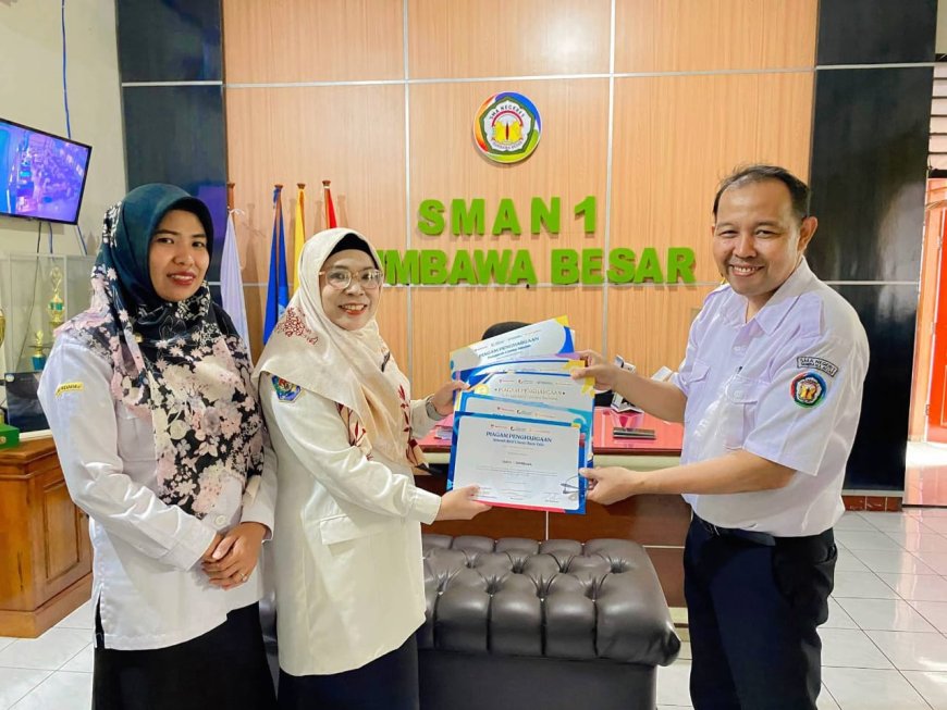 SMAN 1 Sumbawa Besar Raih Penghargaan Sekolah Aktif Literasi Digital Nasional 2026