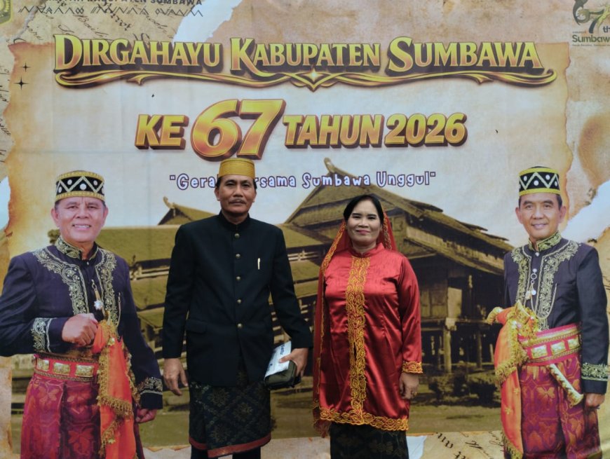 Kepala Dinas Kesbangpol Kabupaten Sumbawa I Ketut Sumardi Arta SH mengucapkan Dirgahayu Kabupaten Sumbawa ke 67