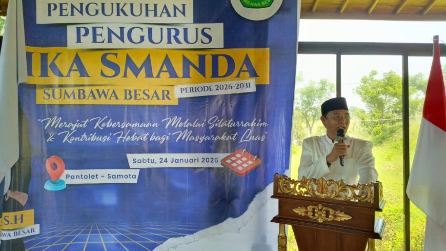 Kukuhkan Pengurus IKA SMANDA 2026–2031, Bupati Jarot: Alumni Adalah Energi Positif Pembangunan Sumbawa