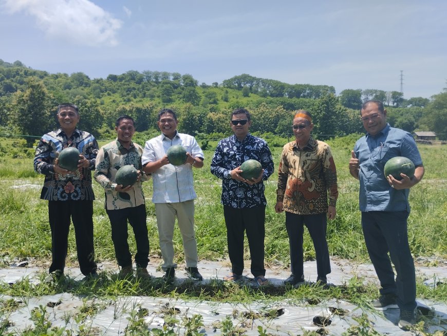Ponpes Madinah Al Munawaroh Jadi Pionir: DPRD Sumbawa Dorong  Swasembada Buah Dukung Program Makan Bergizi Nasional
