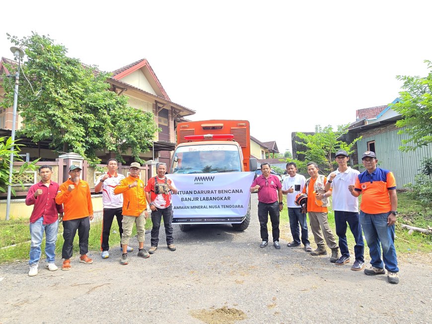 Komitmen Kemanusiaan: PT AMMAN Salurkan Ratusan Paket Logistik Darurat untuk Korban Banjir Lebangkar
