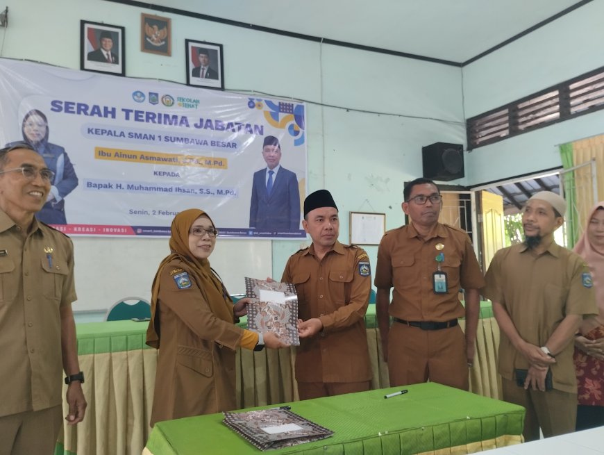 Nakhoda Baru SMAN 1 Sumbawa Besar: Haji Muhammad Ihsan Resmi Lanjutkan Estafet Kepemimpinan dari Ainun Asmawati