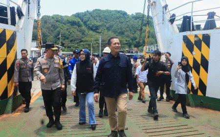 Gubernur Iqbal Pimpin Peninjauan Arus Mudik di Terminal, Bandara hingga Pelabuhan