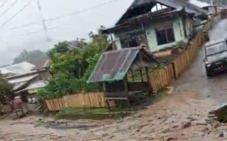 Banjir Bandang Terjang Desa   Ropang, Ratusan KK Terdampak