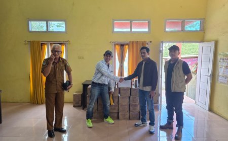 PT Intam Hadir sebagai "Saudara" bagi Warga Ropang: Komitmen Perusahaan di Tengah Musibah Banjir