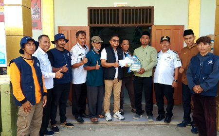 Wujud Nyata Solidaritas: Pemdes dan Remaja Masjid Penyaring Ringankan Beban Korban Kebakaran di Alas