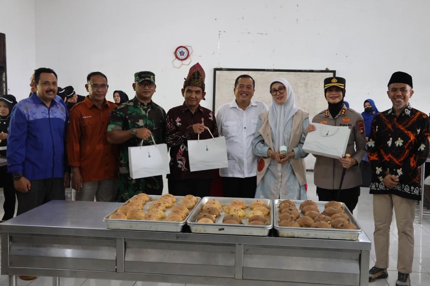 Kawal Kunjungan Gubernur, Kapolres Sumbawa Pastikan Safari Ramadhan Berjalan Kondusif