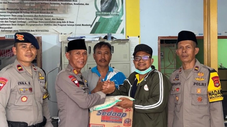 Brimob Polda NTB Salurkan Bantuan Kemanusiaan Untuk Korban Kebakaran di Kecamatan Alas