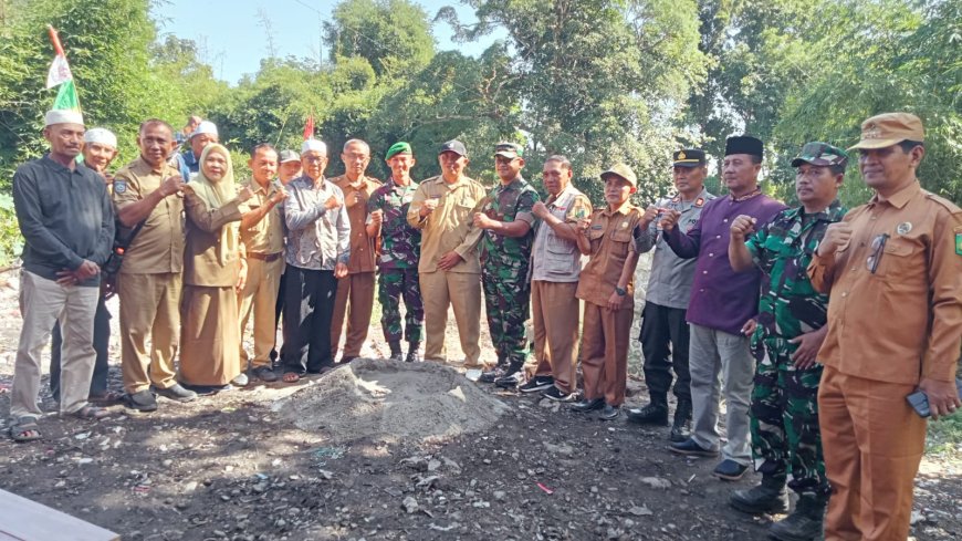 Sinergi Pemkab Sumbawa dan TNI: Asisten III Hadiri Groundbreaking Jembatan Garuda di Desa Gontar