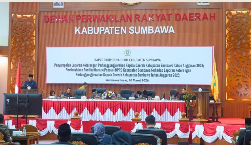 Sampaikan LKPJ 2025, Bupati Jarot Paparkan Fondasi Kuat dan Capaian 12 Program Unggulan