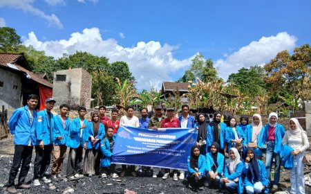 Aksi Nyata Mahasiswa UNSA,  Salurkan Bantuan untuk Korban Kebakaran di Dusun Pemangong