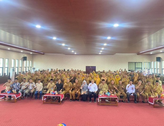 Implementasi Permendikdasmen No. 7 Tahun 2025: Bupati Sumbawa Tekankan Digitalisasi dan Kepatuhan Aturan Masa Jabatan Kepala Sekolah