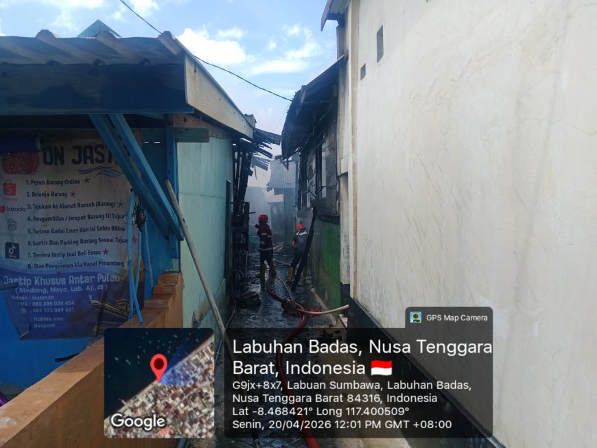 Aksi Sigap Damkartan dan Warga: Membendung Amukan Api Agar Tak Meluas di Pemukiman Padat