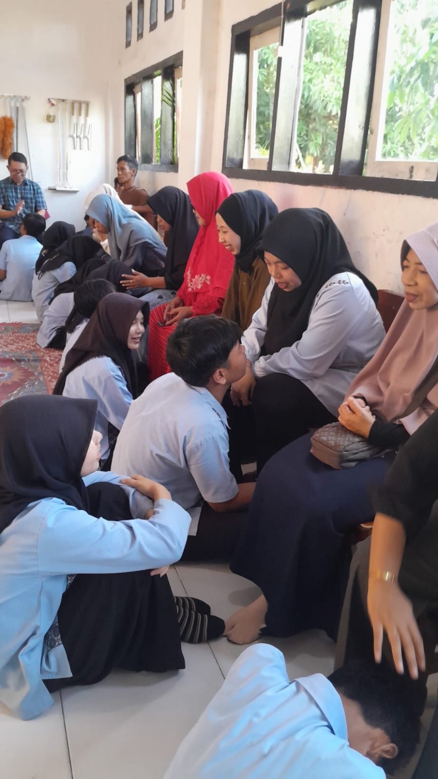 Satu Jam Bersama Orangtua di Sekolah, Bangun Kedekatan Anak dan Keluarga