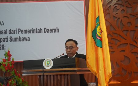 Kritis dan Terukur, Fraksi PAN DPRD Sumbawa Soroti Urgensi Pelayanan Publik dalam Pemandangan Umum 5 Ranperda 2026