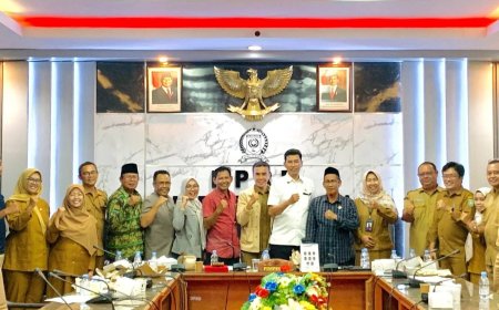 Pansus II DPRD Sumbawa Bedah Kinerja BUMD dan Revisi Ranperda Pengelolaan Pasar Rakyat Pusat Perbelanjaan dan  Toko Swalayan