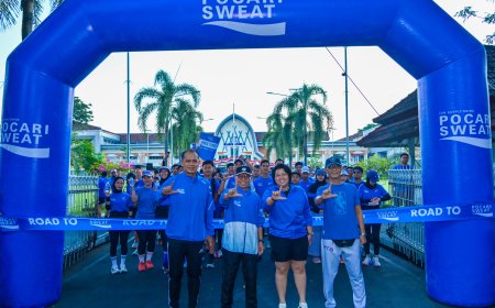 Sekda NTB Lepas 550 Runners pada Road to Mataram Menuju Pocari Sweat Run Lombok 2026