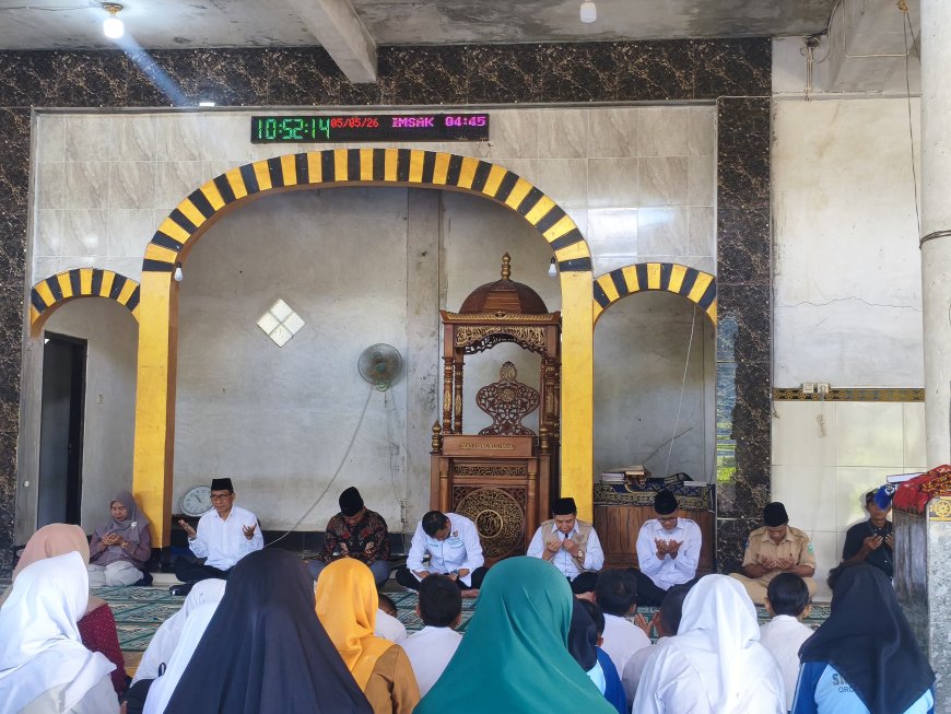 BAZNAS Sumbawa Hadir di Pelosok: Program 100 mustahik Per Desa Sentuh Warga Sabeok Dengan Penuh Kepedulian